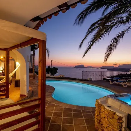 Villa Mira Al Mar 6 Pax *